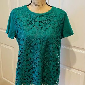 New without Tags! Ann Taylor Emerald Green Embroidered Top (Size M)